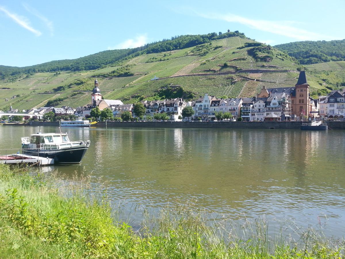 Ferienwohnung Evangeline Borsch Zell an der Mosel Luaran gambar